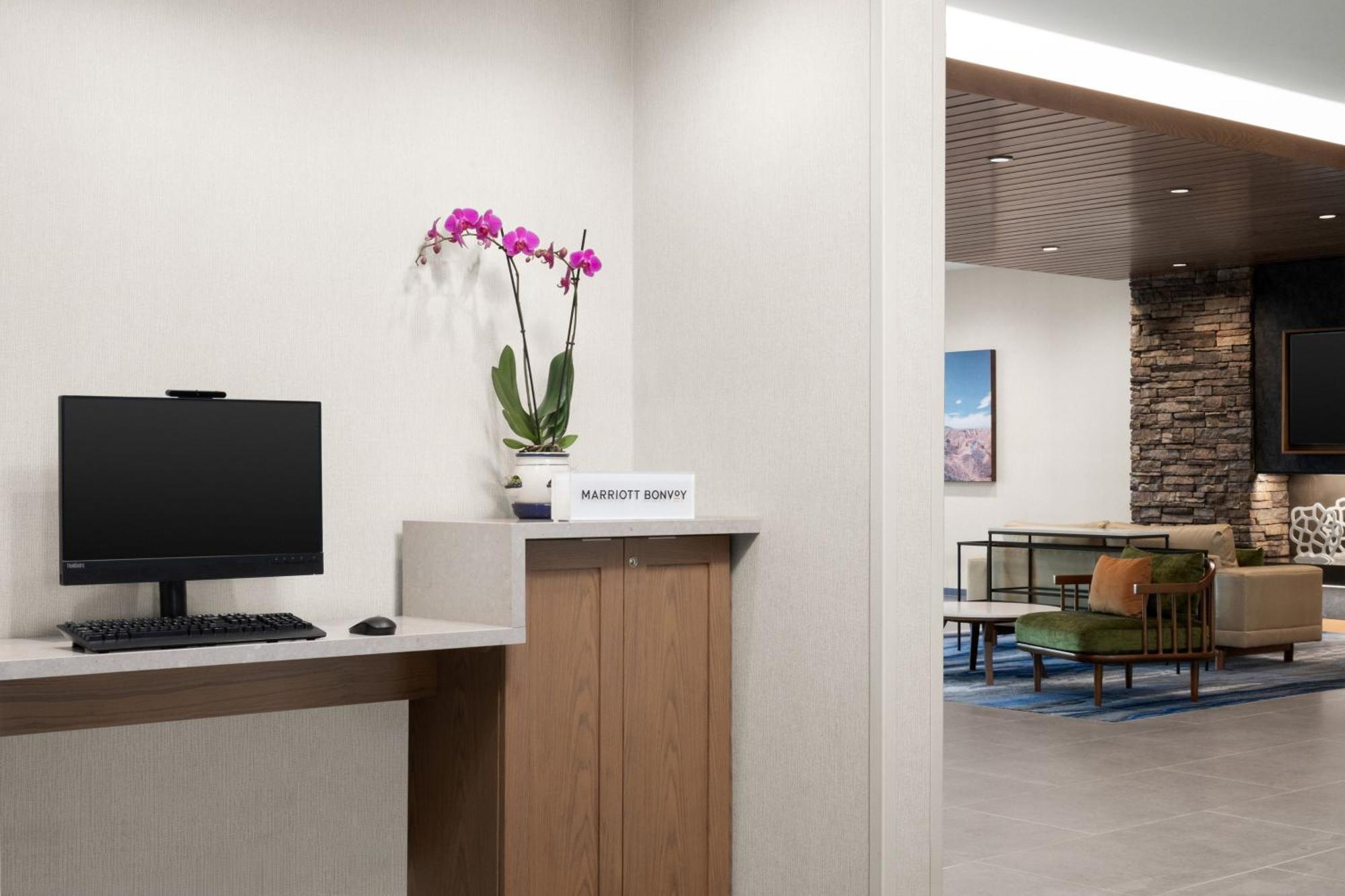 Fairfield By Marriott Inn & Suites Victorville Exteriör bild